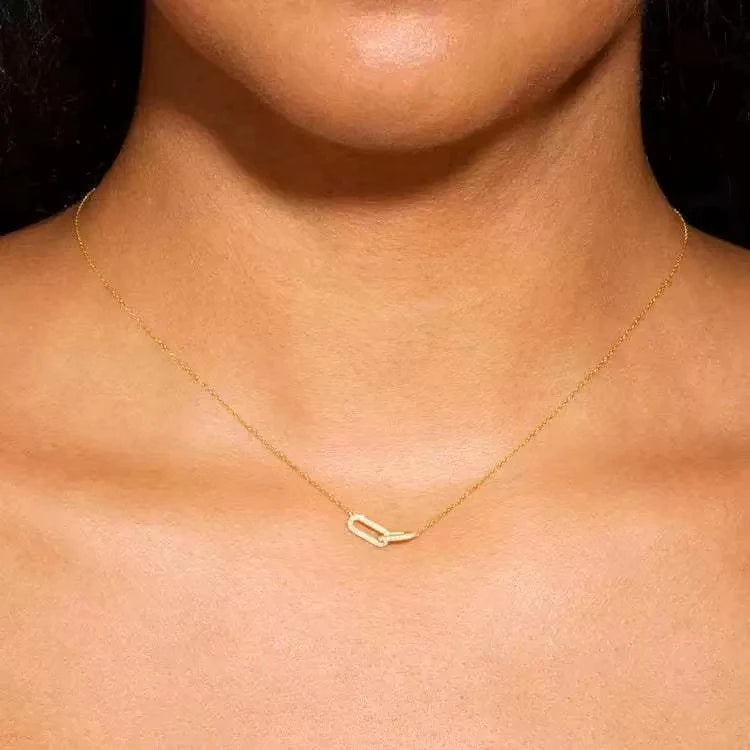 Eterna Loop Collarbone Chain
